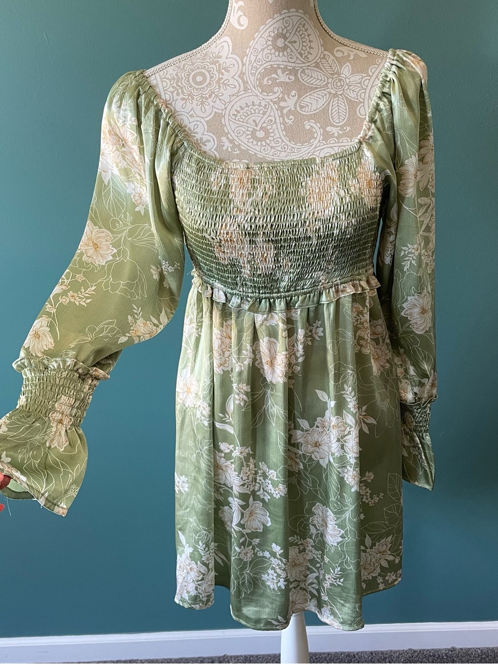 ILLA ILLA Sage Green Floral Smocked Long-Sleeve Silky Mini Dress - Picture 2 of 6